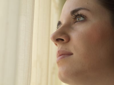 Comment choisir la bonne peinture pour chaque pièce : guide 2026